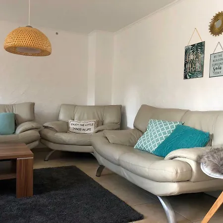 Eifel Charlotte Dahlem (Euskirchen)