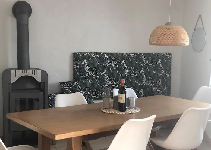 Eifel Charlotte بيت للعطل *