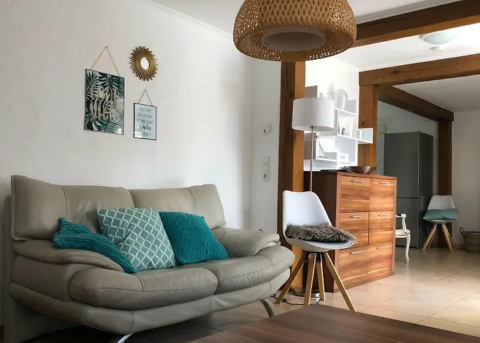 Eifel Charlotte بيت للعطل